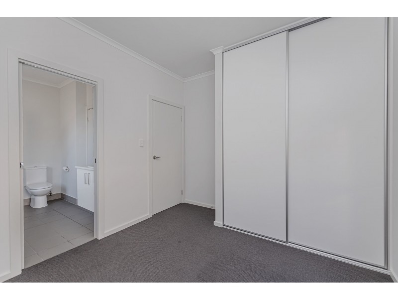 2/136 Torrens Road, Renown Park SA 5008