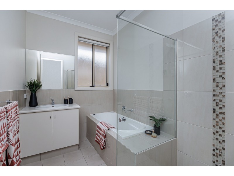 1 Fisher Street, Royal Park SA 5014