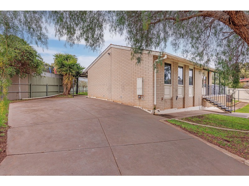 2 Guy Street, Christie Downs SA 5164