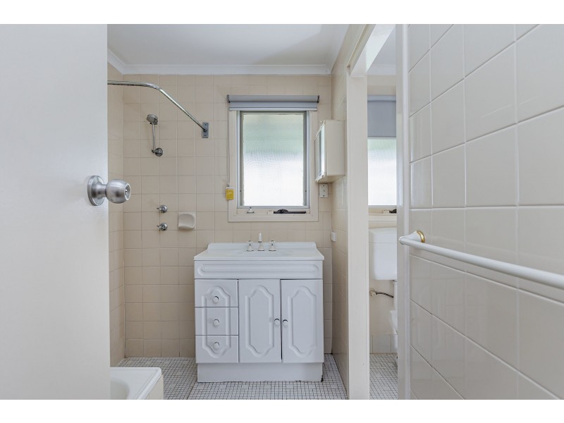 2 Guy Street, Christie Downs SA 5164