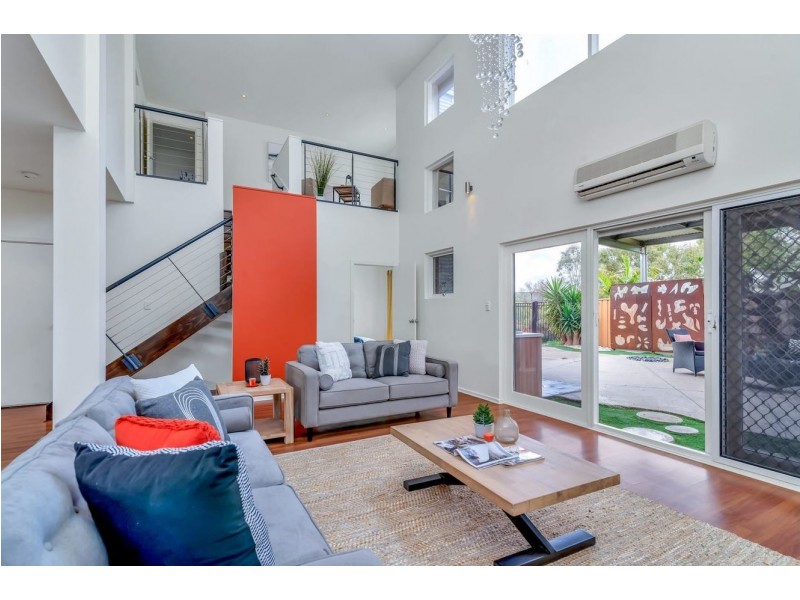 5 Harbour Lane, Mawson Lakes SA 5095