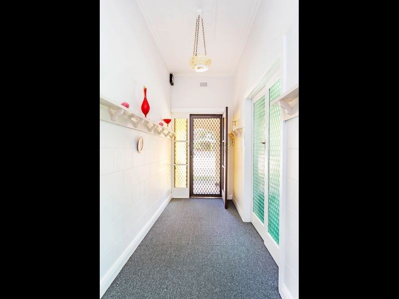 32 Henley Street, Mile End SA 5031