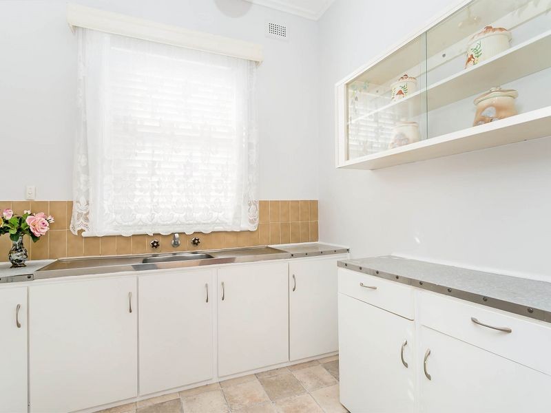 32 Henley Street, Mile End SA 5031