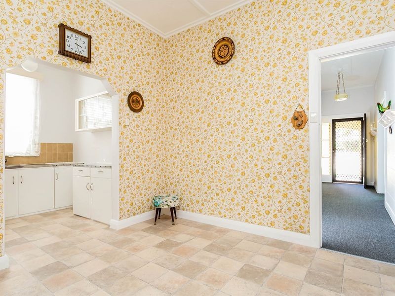 32 Henley Street, Mile End SA 5031