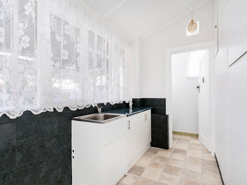 32 Henley Street, Mile End SA 5031