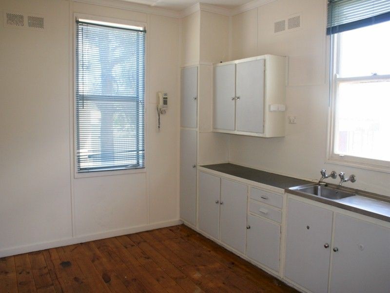 8 Eddy Street, Enfield SA 5085