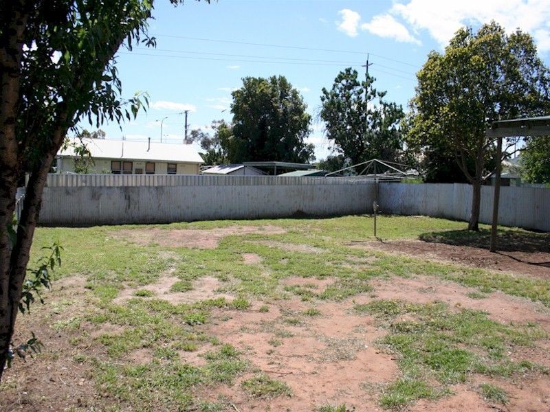 8 Eddy Street, Enfield SA 5085