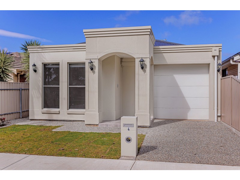4 South Parade, Seaton SA 5023