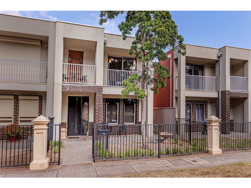 43 Fleming Crescent, Mansfield Park SA 5012