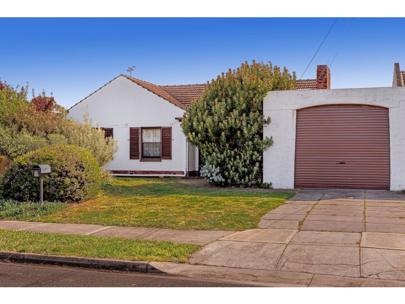 26 Davis Street, West Beach SA 5024