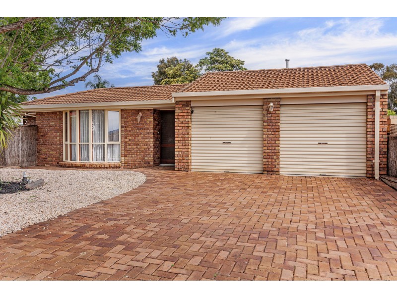 17 Frontignac Court, Wynn Vale SA 5127