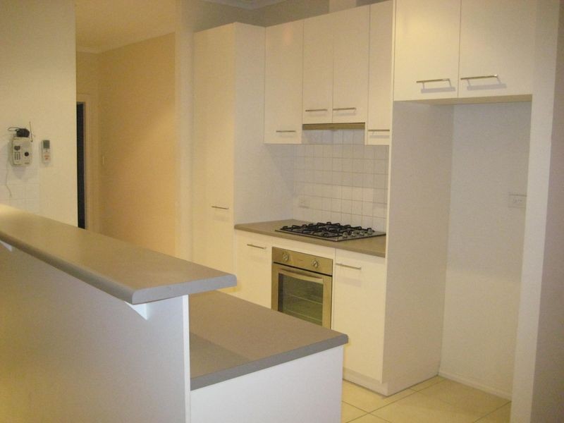 27 Sanctuary Drive, Mawson Lakes SA 5095