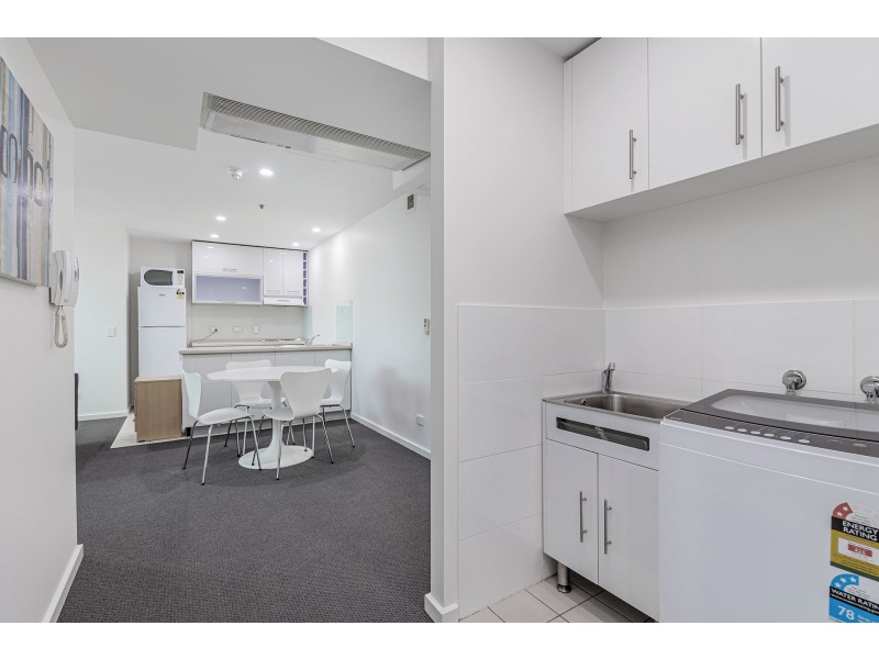 212/9 Paxtons Walk, Adelaide SA 5000