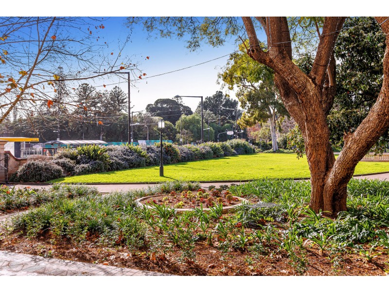 212/9 Paxtons Walk, Adelaide SA 5000