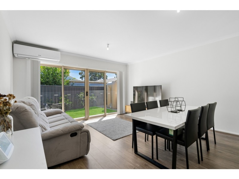 17 Victoria Way, Mansfield Park SA 5012