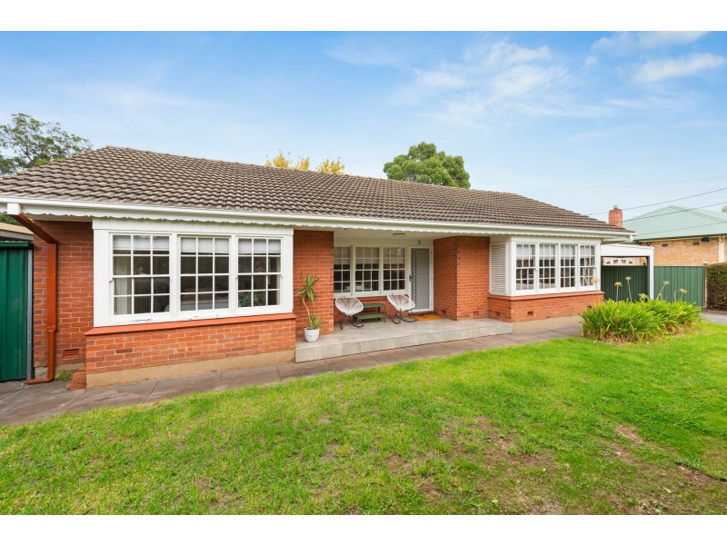 7 Aberdare Avenue, Trinity Gardens SA 5068