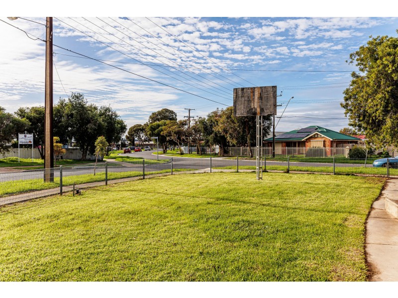 3 Longford Crescent, Ferryden Park SA 5010