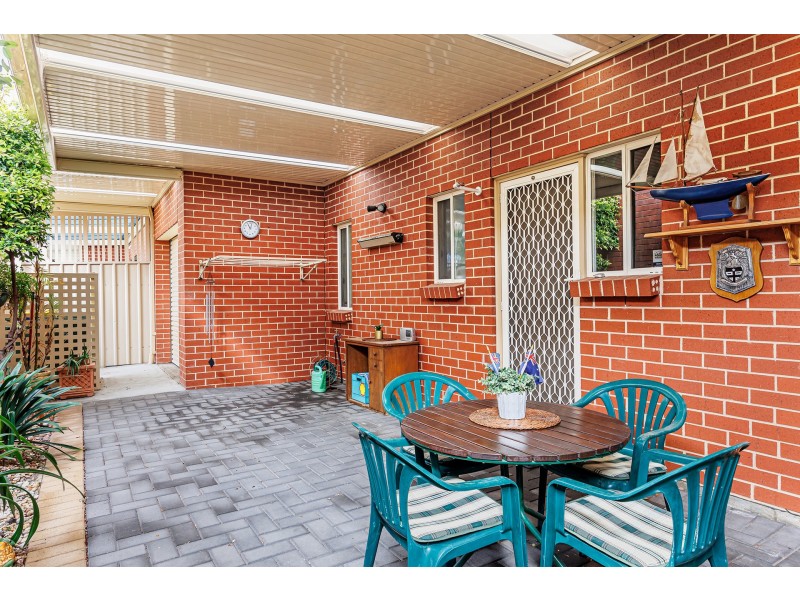 2/33 Raymond Avenue, Seaton SA 5023