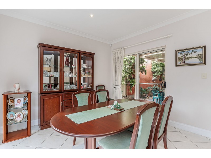 2/33 Raymond Avenue, Seaton SA 5023