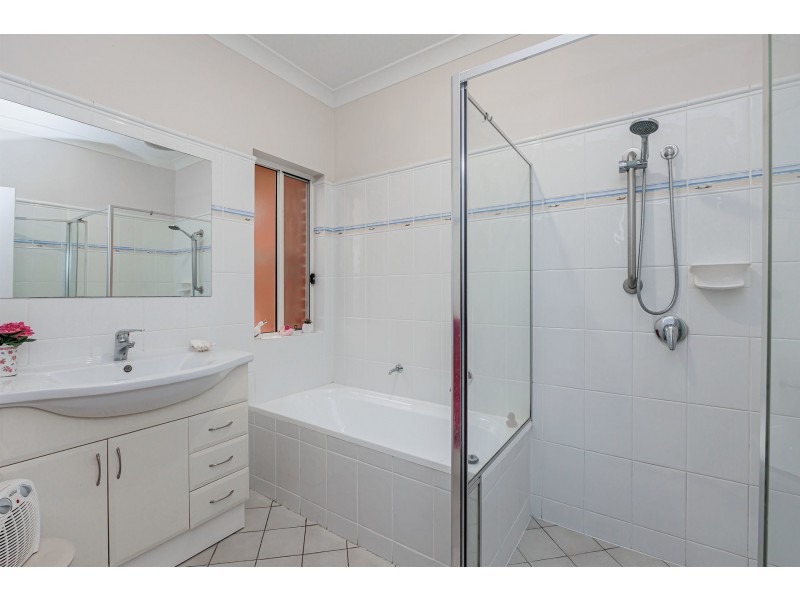 2/33 Raymond Avenue, Seaton SA 5023
