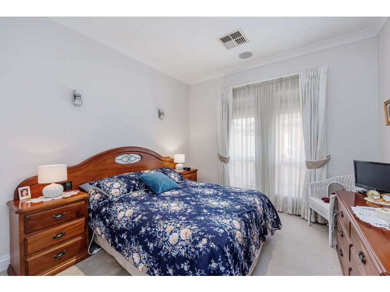 2/33 Raymond Avenue, Seaton SA 5023