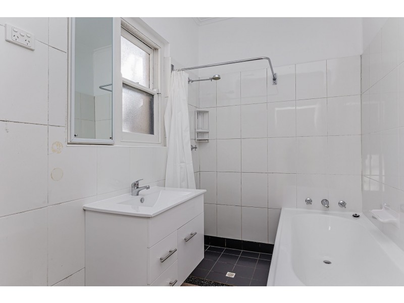 30 Winnall Street, Clapham SA 5062