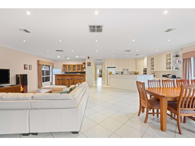 4 Bowran Avenue, Klemzig SA 5087