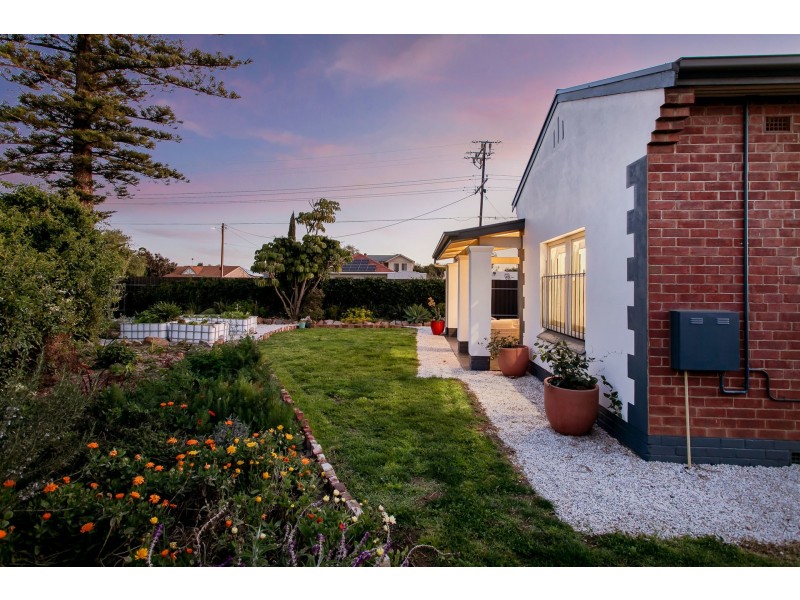 4 Harrison Road, Renown Park SA 5008