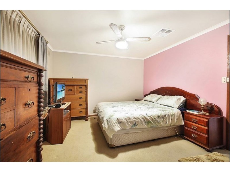 9 Messenger Road, Fulham Gardens SA 5024