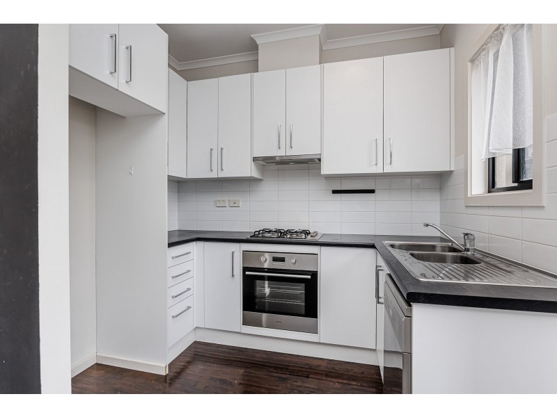 1/17 Euston Walk, Mawson Lakes SA 5095