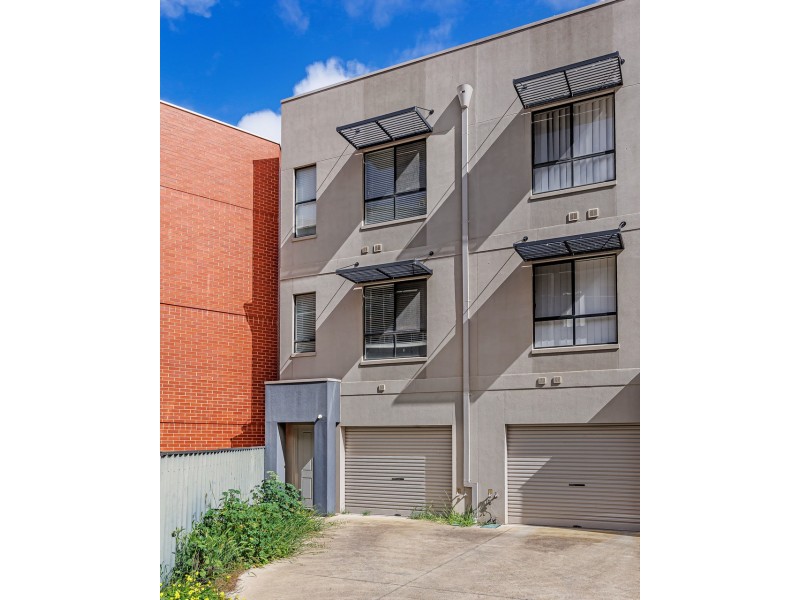 1/17 Euston Walk, Mawson Lakes SA 5095