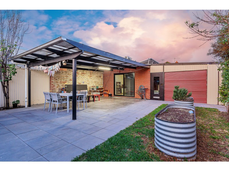 22 Ebor Avenue, Mile End SA 5031