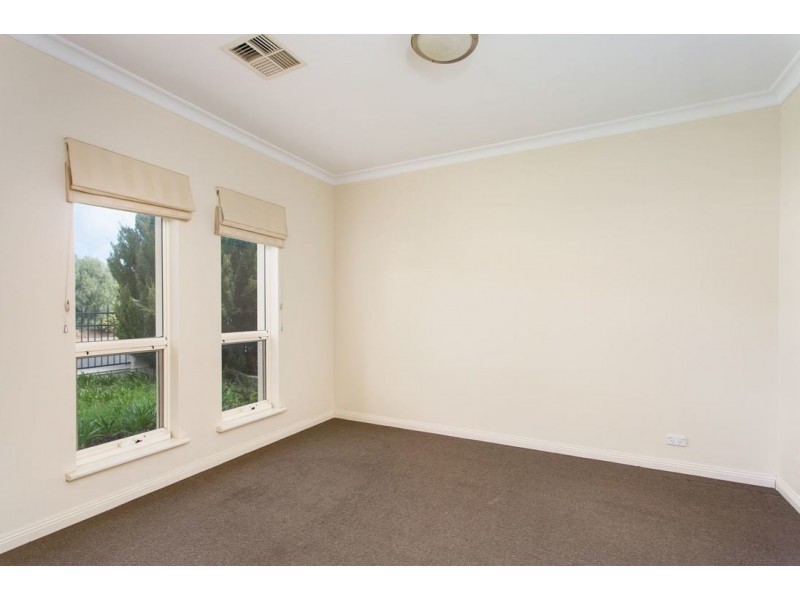 1B Milton Avenue, Tranmere SA 5073