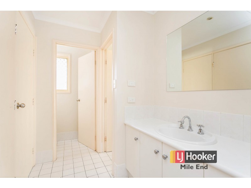 34 Burley Griffin Boulevard, Brompton SA 5007