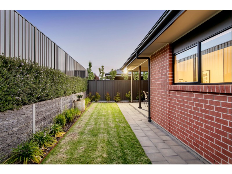 52 Cheriton Avenue, Mount Barker SA 5251