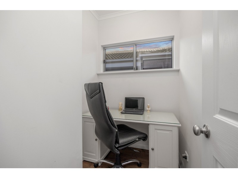 38 Lucerne Grove, Findon SA 5023