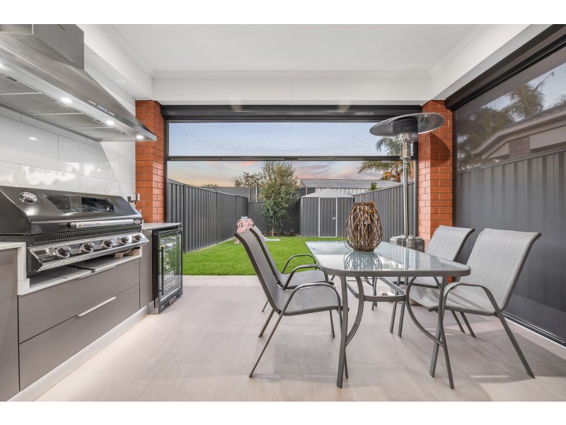 38 Lucerne Grove, Findon SA 5023