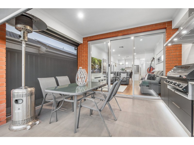 38 Lucerne Grove, Findon SA 5023