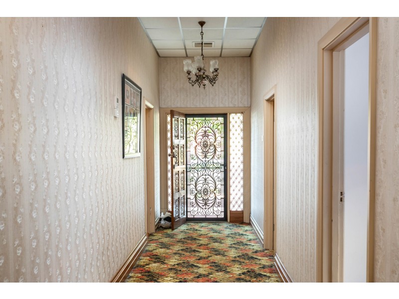 33 Carlton Parade, Torrensville SA 5031