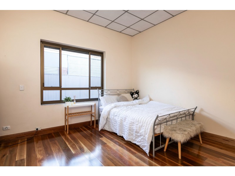 33 Carlton Parade, Torrensville SA 5031