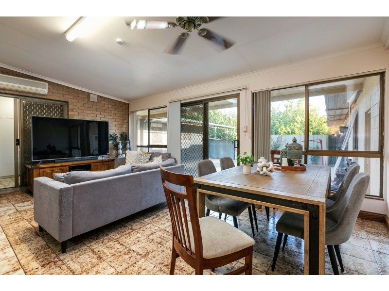 33 Carlton Parade, Torrensville SA 5031