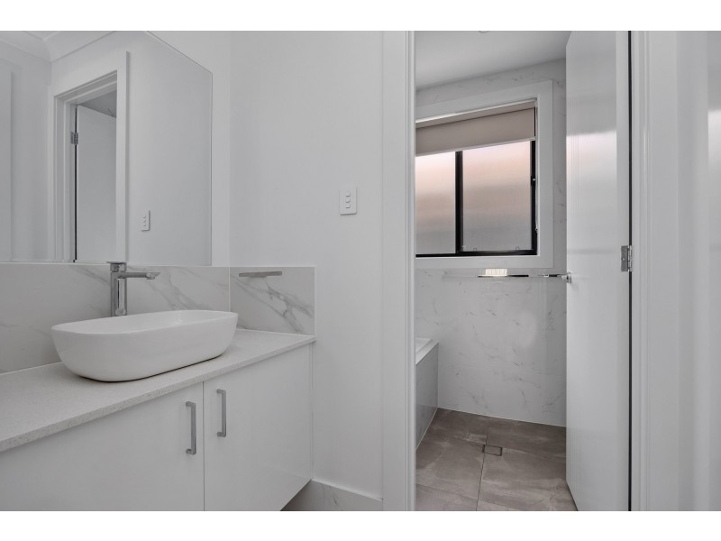 20 Hurstfield Terrace, Findon SA 5023