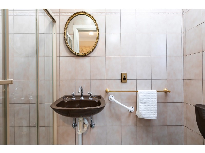 61 North Parade, Torrensville SA 5031