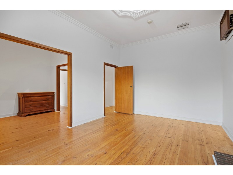 8 Greville Avenue, Flinders Park SA 5025