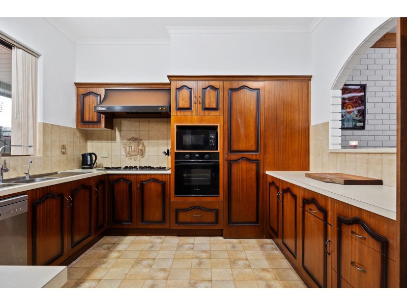 8 Greville Avenue, Flinders Park SA 5025