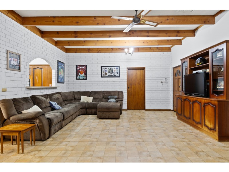 8 Greville Avenue, Flinders Park SA 5025