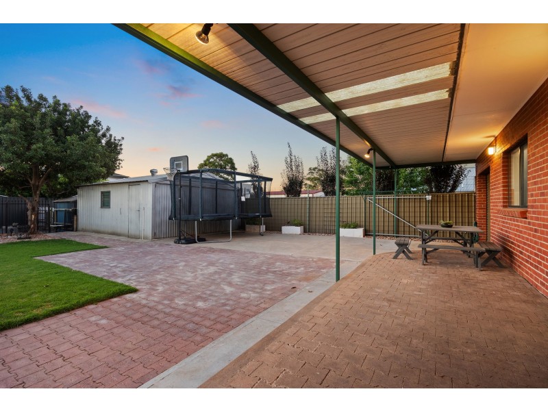 8 Greville Avenue, Flinders Park SA 5025