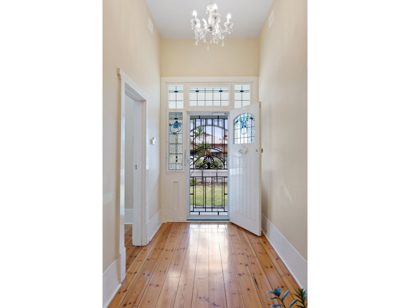 39 Windsor Avenue, Woodville Park SA 5011