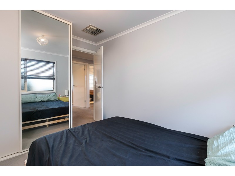 3/9 Yorktown Crescent, Henley Beach South SA 5022