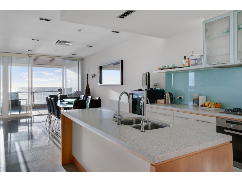 32/8-9 North Esplanade, Glenelg North SA 5045